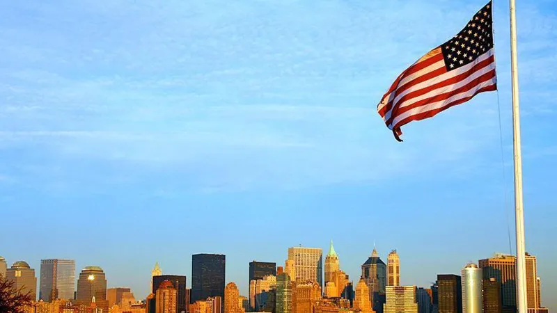 ABD'de iş yerinde silahlı saldırı: 3 kişi öldü, saldırgan intihar etti