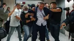 Şok Gözaltı! New York Belediye Başkan Adayı Yaka Paça Götürüldü!