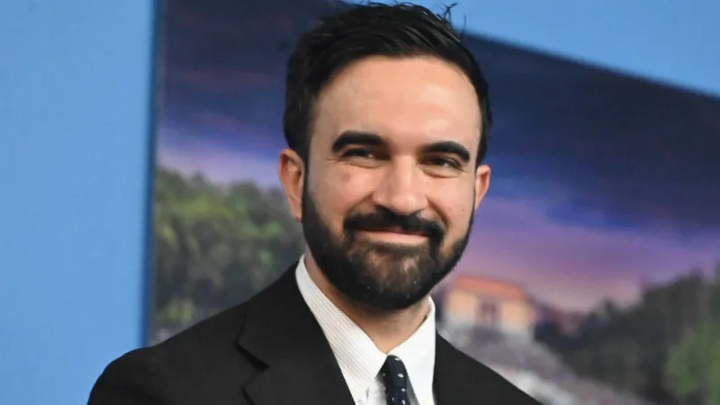 ABD'li gazeteci Carlson ile Cumhuriyetçi Kongre Üyesi Greene'den Zohran Mamdani'ye övgü