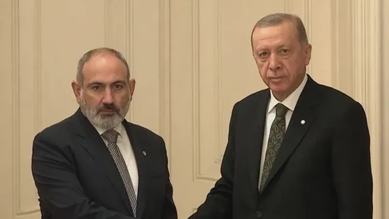Cumhurbaşkanı Erdoğan, Ermenistan Başbakanı Paşinyan'ı kabul etti