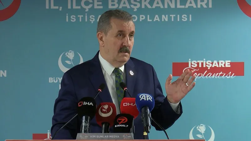 Destici: İsrail-İran çatışması Türkiye için çok katmanlı riskleri beraberine getirmektedir