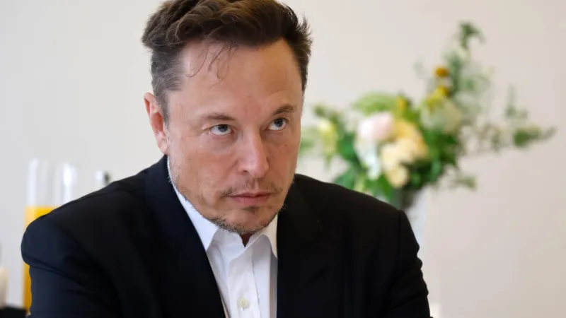 Elon Musk'tan Apple ve OpenAI'ye Şok Dava! Neler Oluyor?
