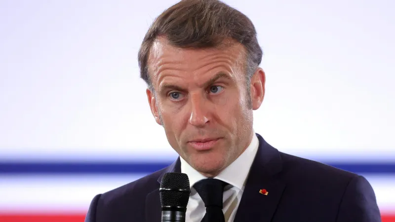 Macron'dan Şok Ziyaret! Grönland'da Neler Oluyor?