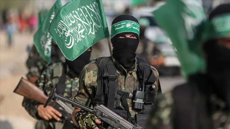Hamas: İsrailli esirlerin cesetlerinin teslimi, İsrail'in ekipman girişine izin vermemesi nedeniyle gecikiyor