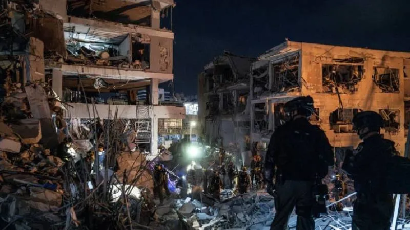 İsrail Alarmda! İran'dan Füze Yağmuru: Ölü ve Yaralılar Var!