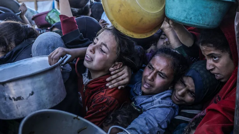 Küresel açlık silahı! Gazze'den Sudan'a kıtlık öldürüyor