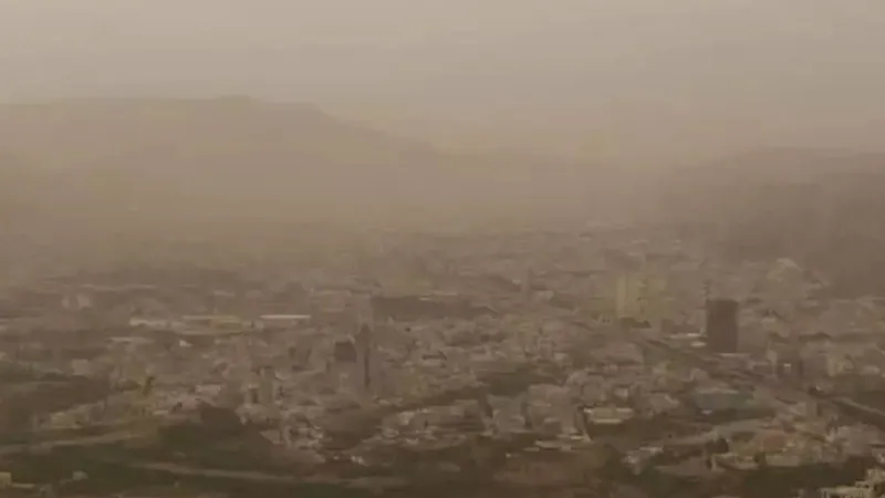 Irak'ta Kum Fırtınası Felaketi! Ölü ve Yaralı Sayısı Artıyor